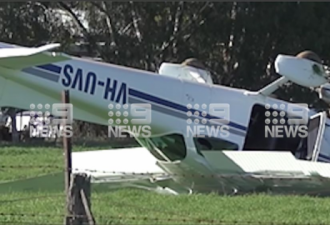 维州今早一架小型飞机坠毁，飞行员被送医