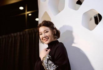 女星突发车祸，被撞到车辆几乎报废