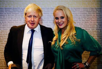 英国首相喜得男婴后，与美国企业家传桃色绯闻