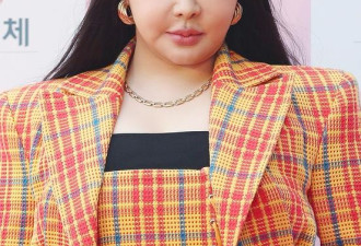 韩顶级女星大变样，脸变形胖到没法看