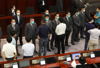 香港立法会内委会主席投票结果出炉:李慧琼当选