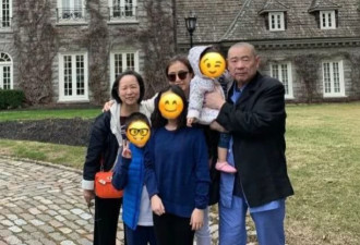刘銮雄17岁女儿家中弹吉他，豪宅曝光