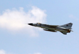 俄罗斯派战机支援利比亚叛军 美军强势指控