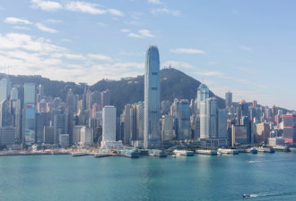 美国取消香港特殊地位:不让港人受影响