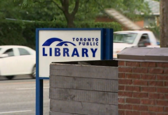 多伦多图书馆开放路边取书！书籍要隔离3天！
