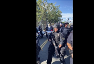 圣荷西华裔警辱骂抗议者犯众怒 警局忙消毒