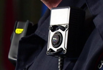 杜鲁多：加拿大警察应该配备随身录像机