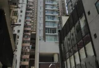 蔡少芬90平房子拥挤不堪却是香港顶级豪宅