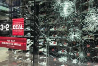 德国大型暴力冲突：警方遭袭 40家店铺被砸