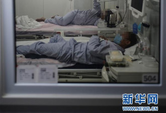 疫情下的北京一瞥：从隔离病房到核酸检测现场