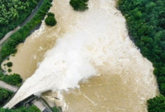 安徽巢湖逼近警戒水位 江西33万多人受灾