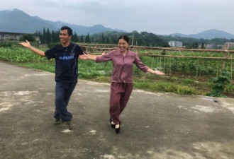 温州农民夫妻跳舞成名后 生活变得复杂了