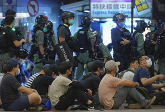香港抗争转战海外 “流亡议会”是什么？