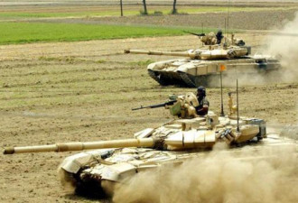 边境对峙一枪没开，印度死20多人损坏18辆坦克