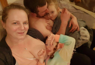 爱尔兰妈妈坚持母乳喂养孩子到5岁