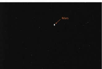 阿联酋火星探测器传第一张远望火星照片