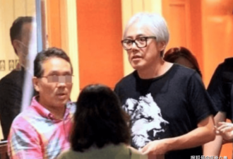 53岁张宇罕曝近况！满头白发驼背显老态