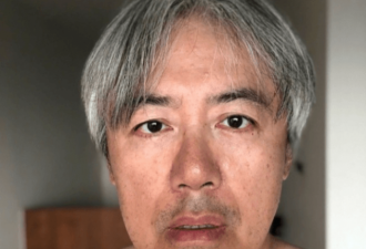 53岁张宇罕曝近况！满头白发驼背显老态