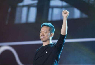 昔日市值400亿公司老板娘出境受限！