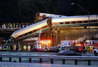 美国列车脱轨6死77伤！列车线路为首日运营