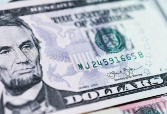 美媒：美元作为主要货币的日子到头了？