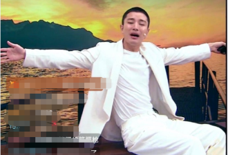 贾乃亮直播跪地痛哭，卖货2.4亿连破3项记录