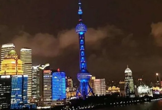 上海东方明珠塔昨晚被闪电击中了？！