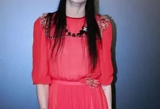 吻遍香港男神的张曼玉，离婚后却单身18年