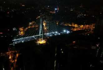 福建龙岩大桥完成世界首例二次转体