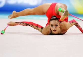 俄罗斯最美体操女神，前凸后翘性感爆棚