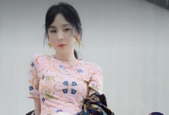 杨幂代言造型被吐槽，像直播精神小妹儿