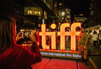 多伦多国际电影节：剧场&amp;室外&amp;在线混合开幕
