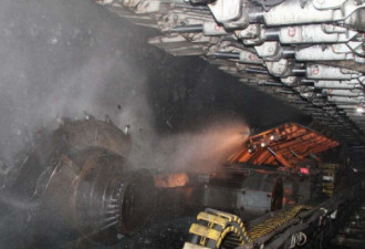 山东济宁一煤矿发生爆燃事故，致7死1重伤