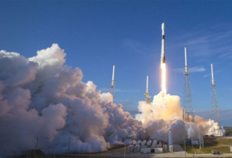 特斯拉接受中国贷款 或令SpaceX失去NASA合约