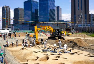大阪市中心挖出1500具人骨，当地居民“吓哭”