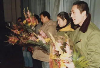 巩俐为老公庆生，意外曝光与张艺谋分手原因