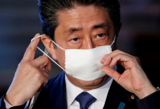 连续两周进医院 日本首相安倍晋三会否因病下台