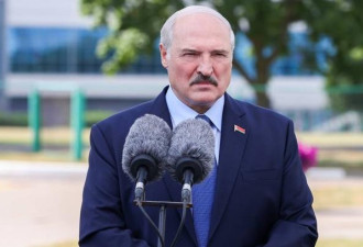卢卡申科称外国势力在白俄边境集结
