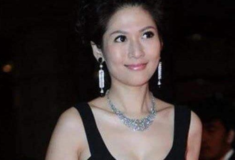 曾和冯小刚传“夜宿门”，长达8小时