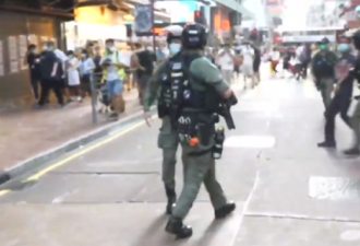 香港游行百人被捕 镇压采取&quot;解放军战术&quot;