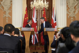 西媒指责中国增加驻英外交官人数为战狼外交