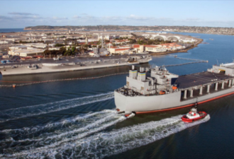 防“窝里斗” 美国巨型军舰抵达克里特岛