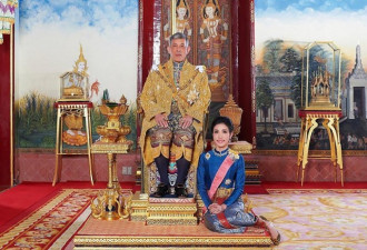 诗妮娜复位待遇特殊 泰国国王亲自作画