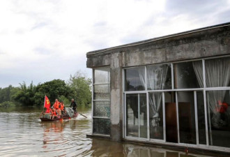 长江流域洪水肆虐 中国领导层面临新挑战