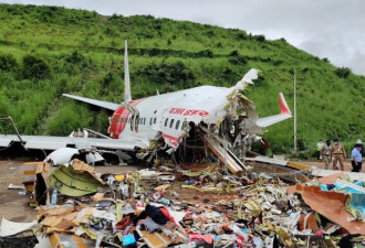 印度卡利卡特机场飞机失事 死亡人数升至21人