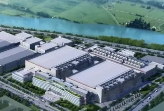 武汉千亿芯片项目工地成菜地