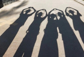 重度脊柱侧弯患者的折叠人生 ： 甘愿冒死手术