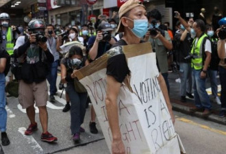 香港重燃示威爆发冲突提出”四大诉求”