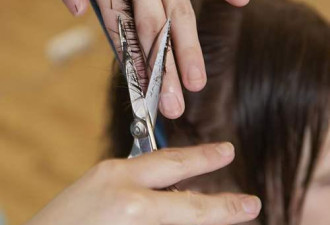 女发型师遭人割喉陈尸店内，泰国22岁凶手落网