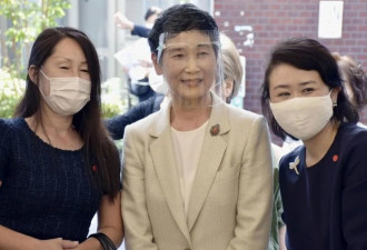 日本新首相与夫人：农民工与钟点工的爱情